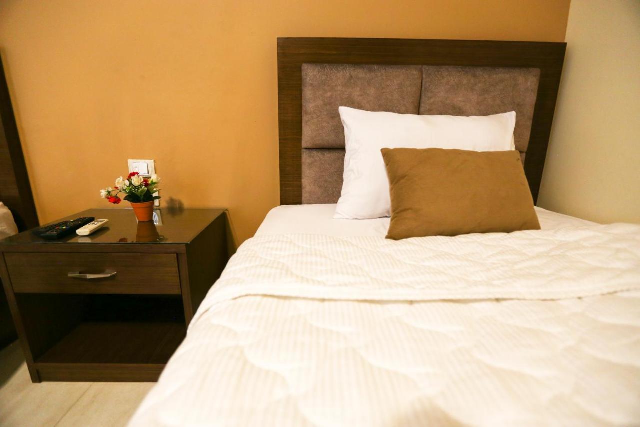 Valencia Boutiqe Cairo Hostel Eksteriør bilde